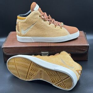 Nike LeBron 12 NSW Lifestyle 'Lion’s Mane'